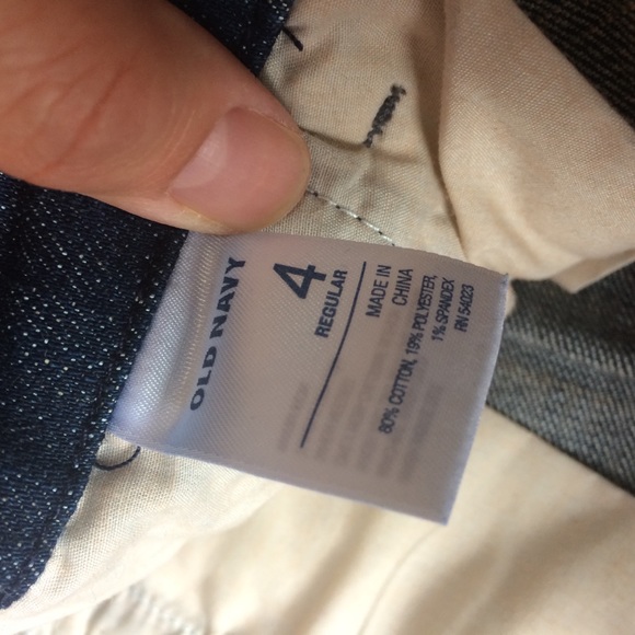 Old Navy Cropped Cigarette Trouser Jeans,  SZ 4 - Picture 6 of 8